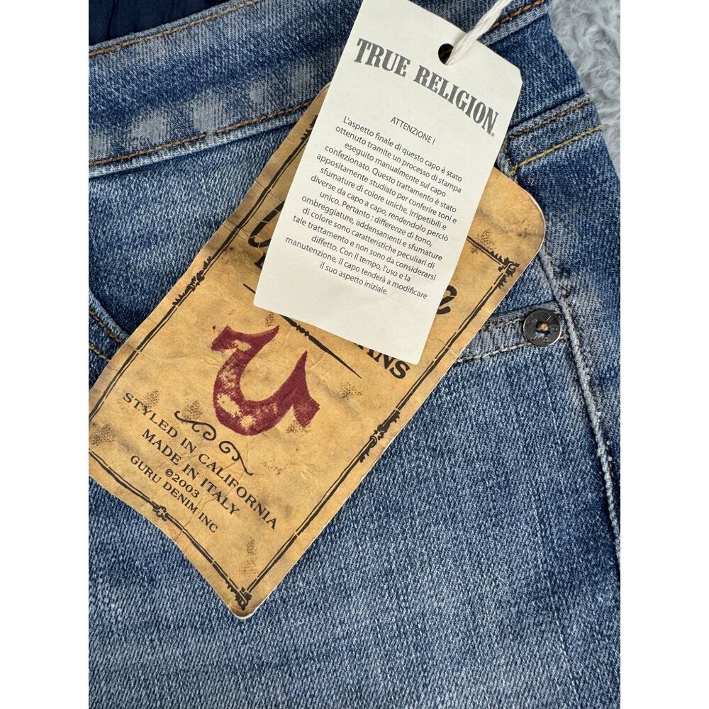 True Religion Womens Lauren Denim Shorts Size 28 Distressed Look Made In Italy N - Picture 9 of 16